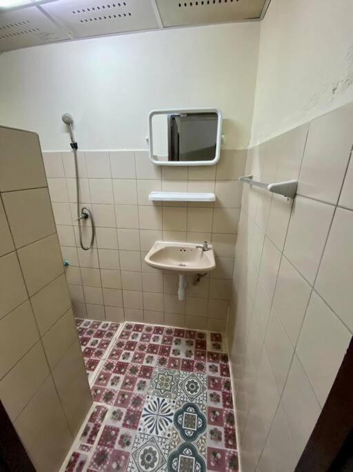 Ratanawong Place 444 بانكوك المظهر الخارجي الصورة