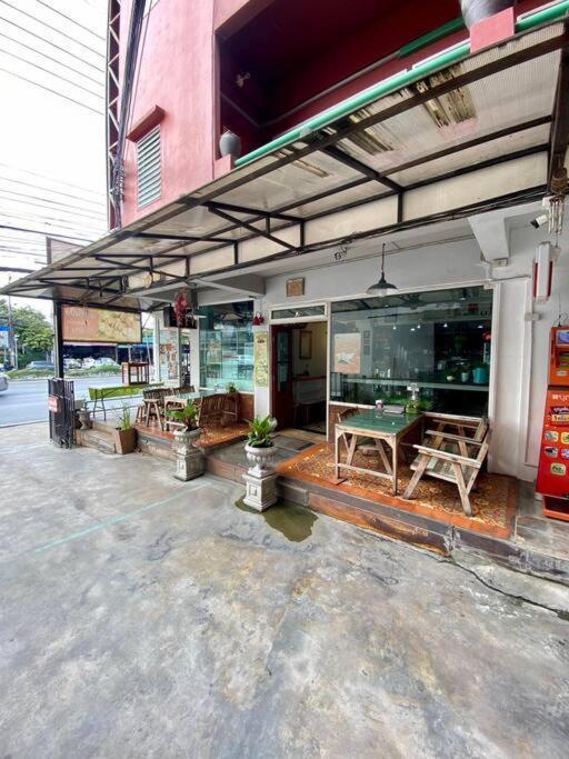 Ratanawong Place 444 بانكوك المظهر الخارجي الصورة